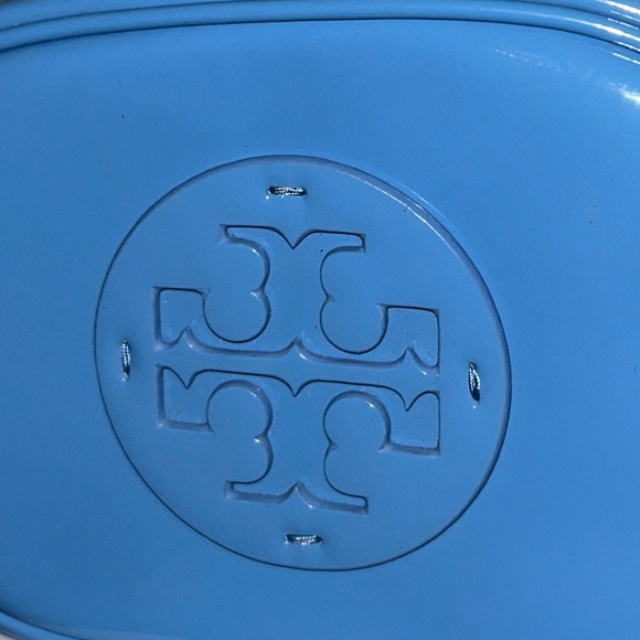 Tory Burch Blue Patent Leather Logo Cosmetic Bag - Picture 9 of 9